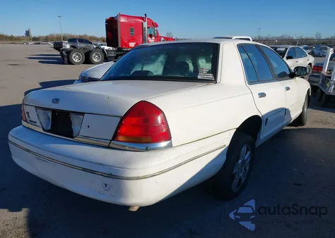2003 Ford Crown Victoria Lx из США, поврежденный, VIN 2FAHP74WX3X153907